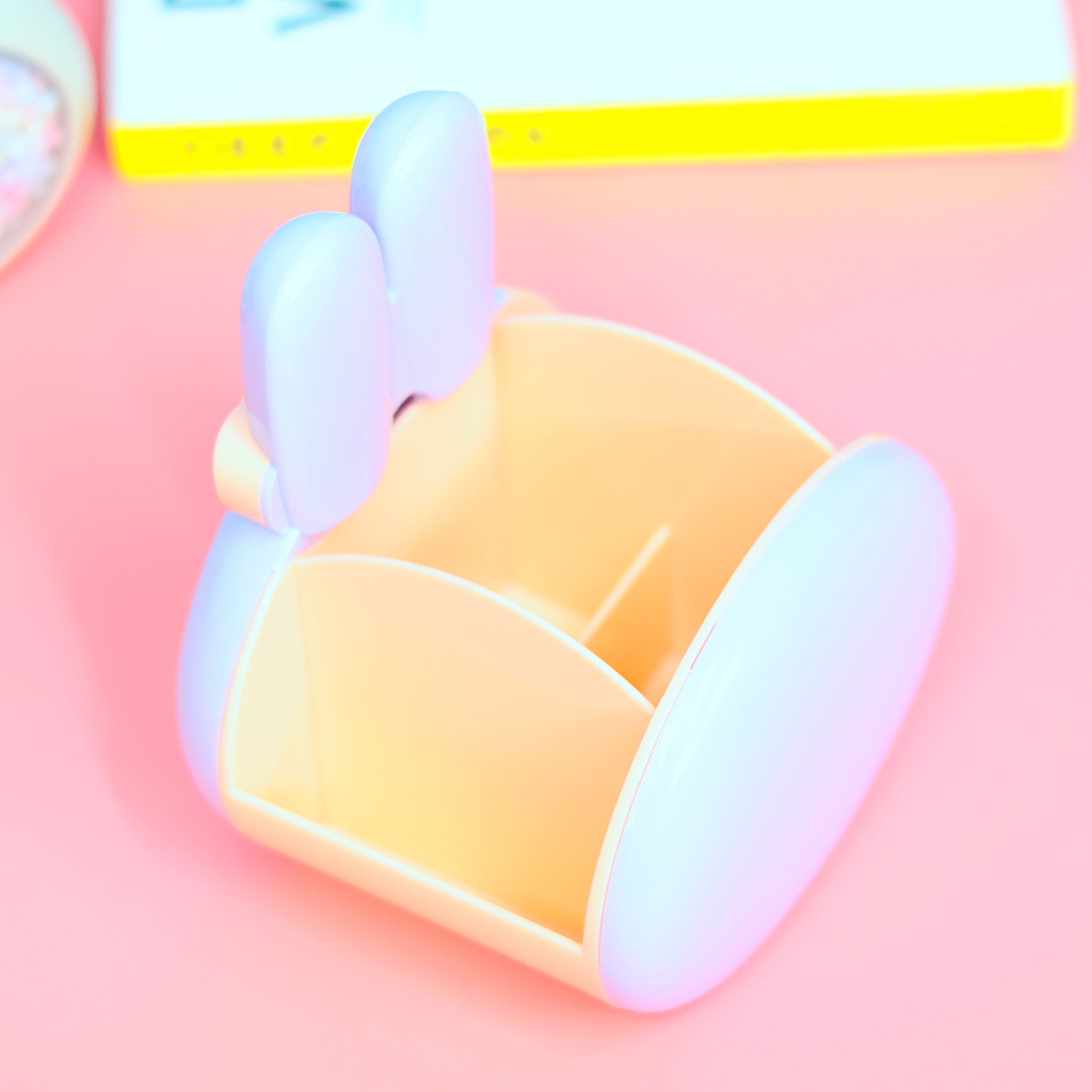 Bunny Penstand /Desk Organizer